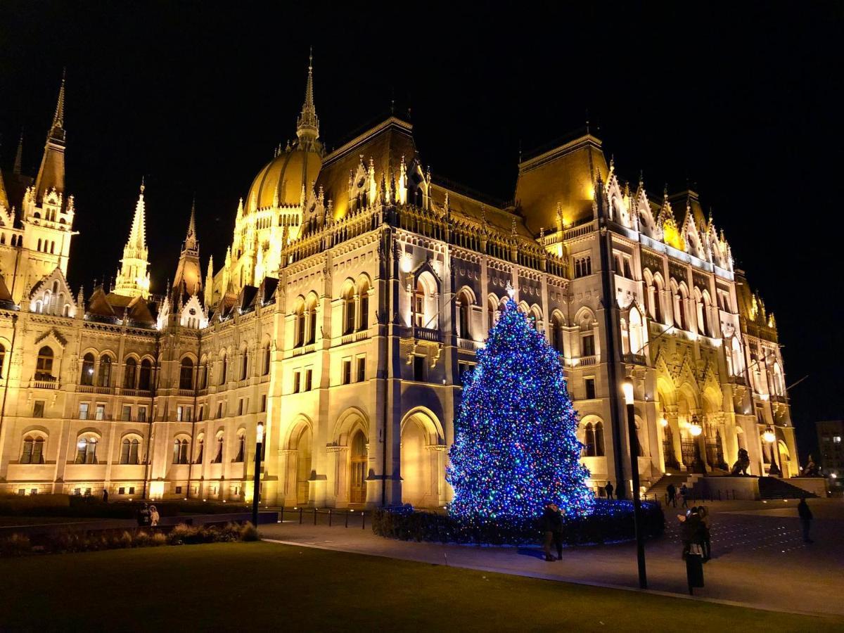 Modern 2 Bedroom Apartment With Free Airport Transfer Budapeste Exterior foto