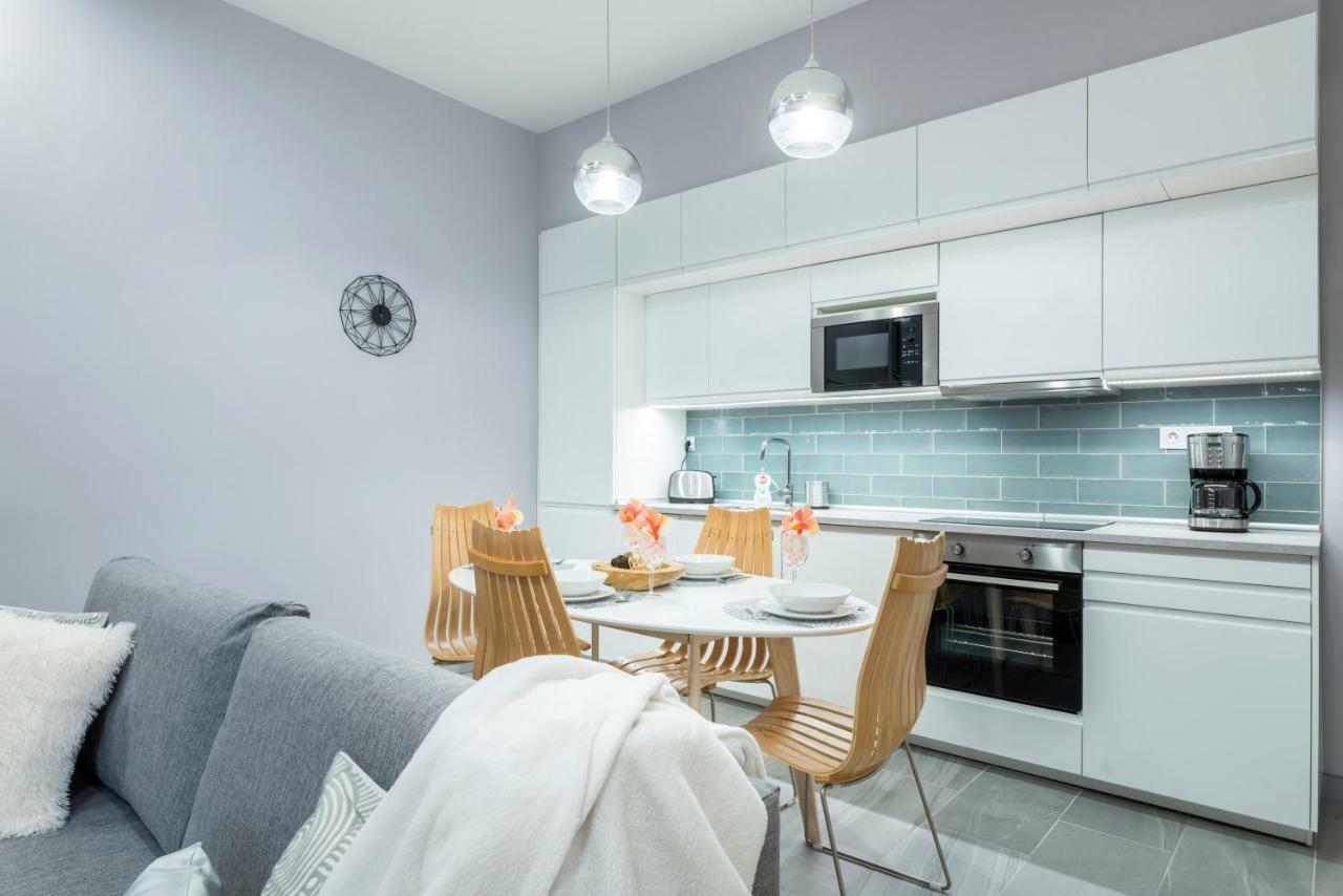 Modern 2 Bedroom Apartment With Free Airport Transfer Budapeste Exterior foto